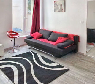  Appartement à louer 2 pièces 32 m²