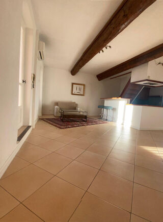  Maison à louer 3 pièces 100 m²