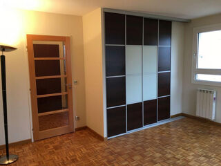  Appartement à louer 1 pièce 26 m²