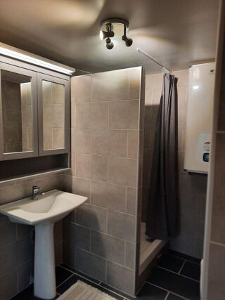  Maison à louer 2 pièces 43 m²
