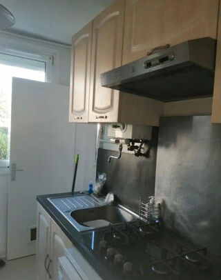  Appartement à louer 4 pièces 62 m²