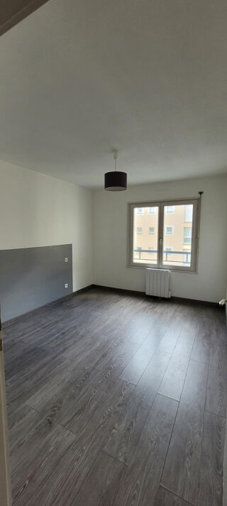  Appartement à louer 2 pièces 47 m²