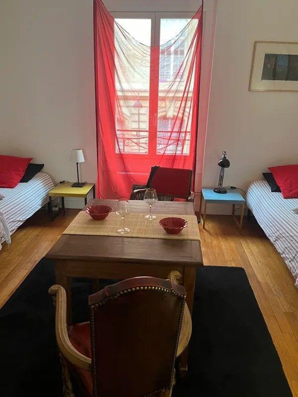 Location Appartement Superbe studio meublé 29m² en parfait état Paris 10