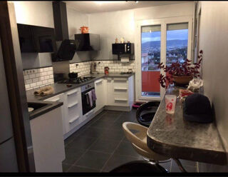  Appartement � louer 4 pi�ces 94 m�