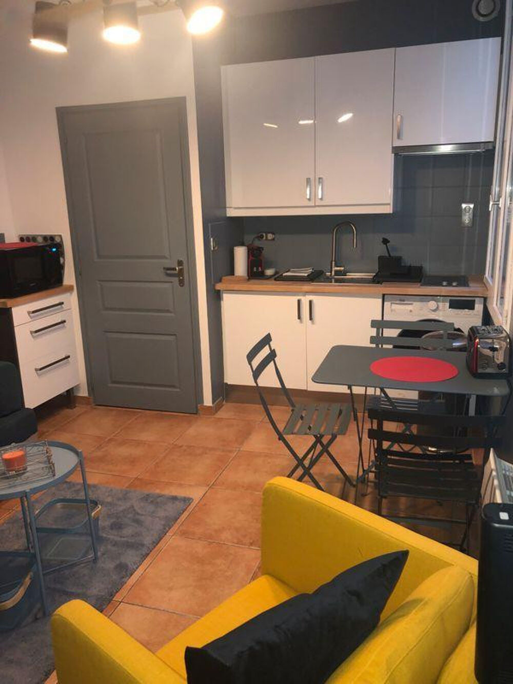 Location Appartement Vieux Lille/Appt T2 MEUBLE/TERRASSE 30M² Lille