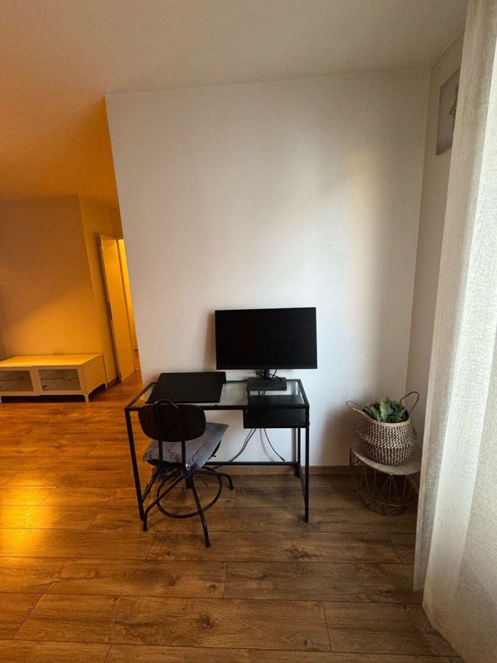 Location Appartement Beau 2P meublé 47 m² dans résidence sécurisée Saint-denis