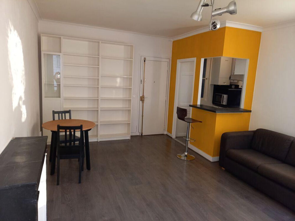 Location Appartement Joli 2 pièces 39m² - Paris 10ème Paris 10