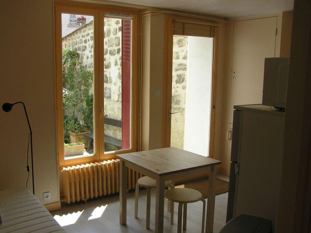 Location Appartement Studio meublé chauffage compris. 18M2 Pontoise
