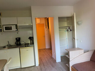  Appartement à louer 1 pièce 20 m²