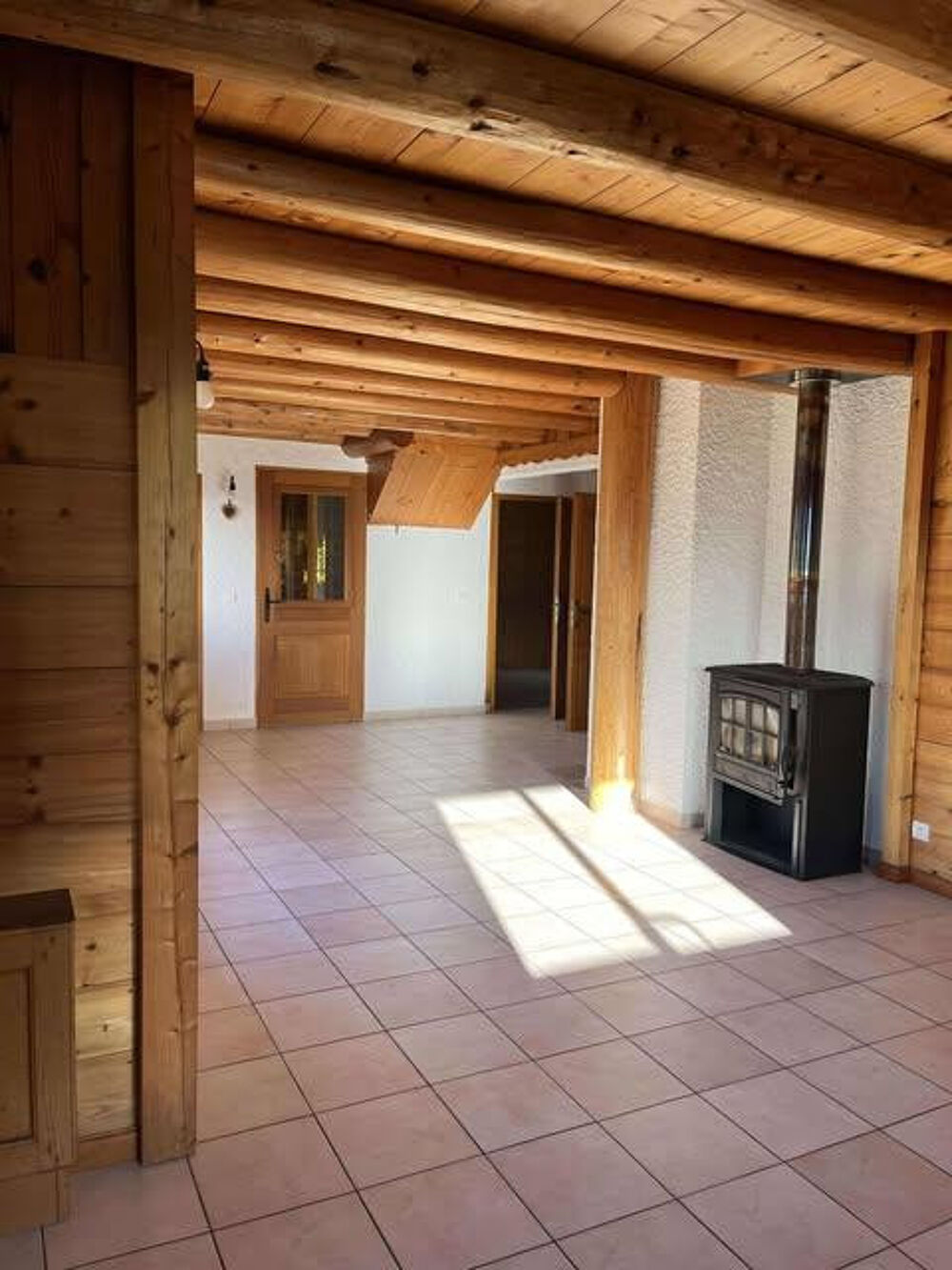 Location Appartement Grand appartement accueillant en maison tranquille Le bouchet-mont-charvin