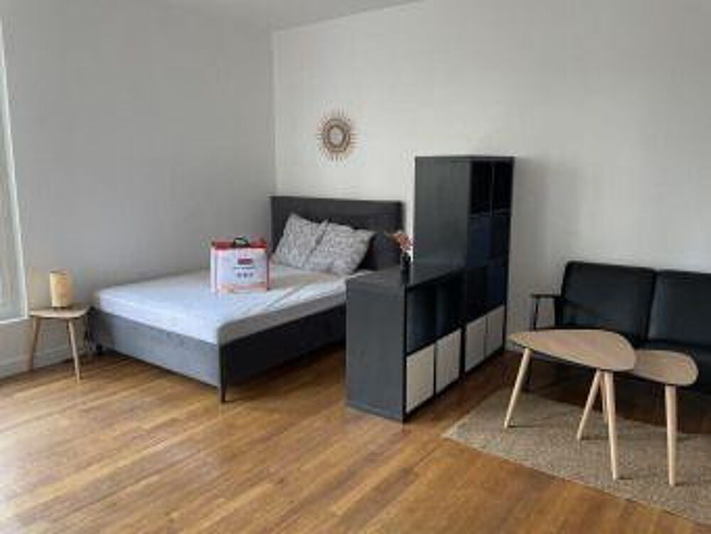 Location Appartement Studio calme et cosy, meublé, 33m² dans le 15eme Paris 15