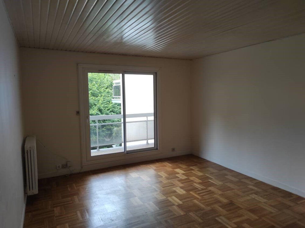 Location Appartement Beau 3 pièces 69m² avec terrasse + parking Clamart
