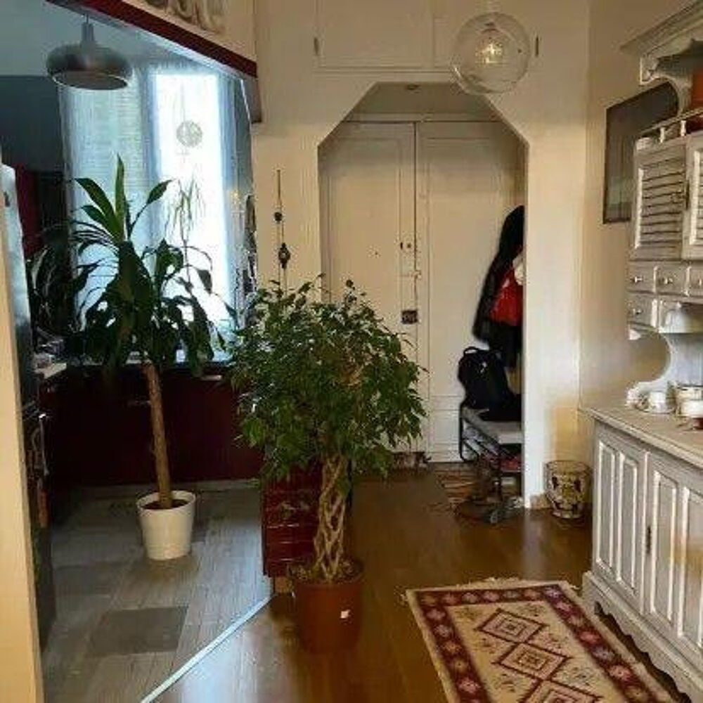 Location Appartement T3 entièrement meublé 64m², bail 1 an renouvelable Marseille 4