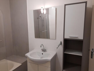  Appartement à louer 1 pièce 32 m²