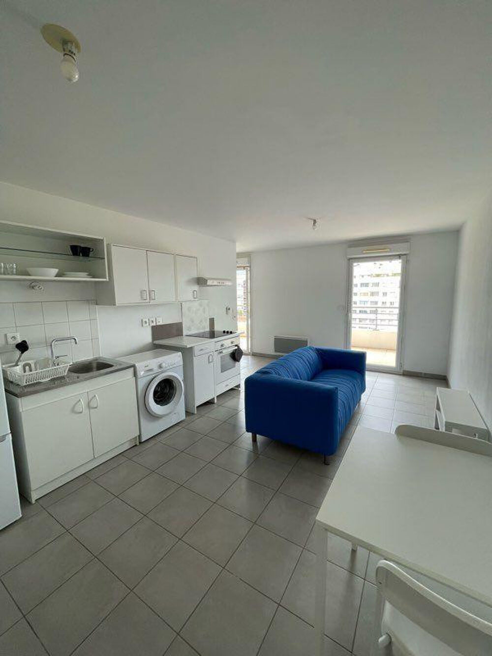Location Appartement T1/T2 + garage secteur Timone Marseille 10