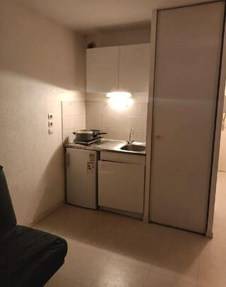  Appartement à louer 1 pièce 18 m²