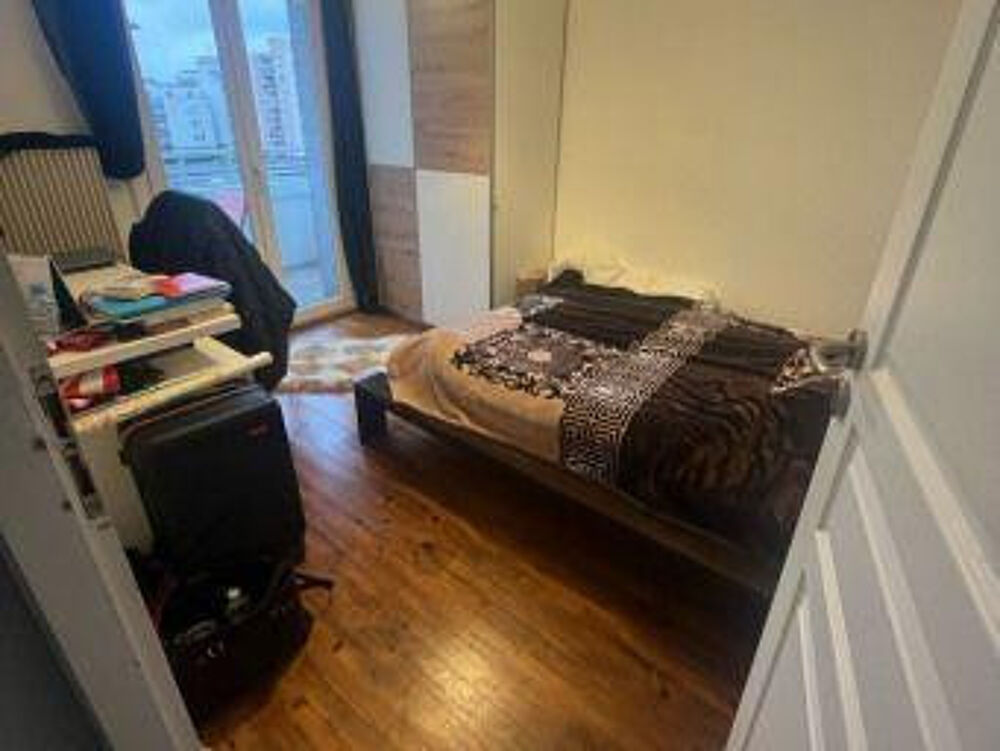 Location Appartement Chambre dispo dans belle coloc 80m² Lyon 8