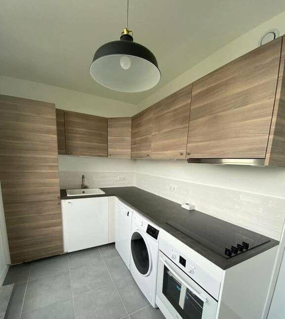 Location Appartement Belle chambre meublée 10m² dans une coloc 82m² Le plessis-trévise