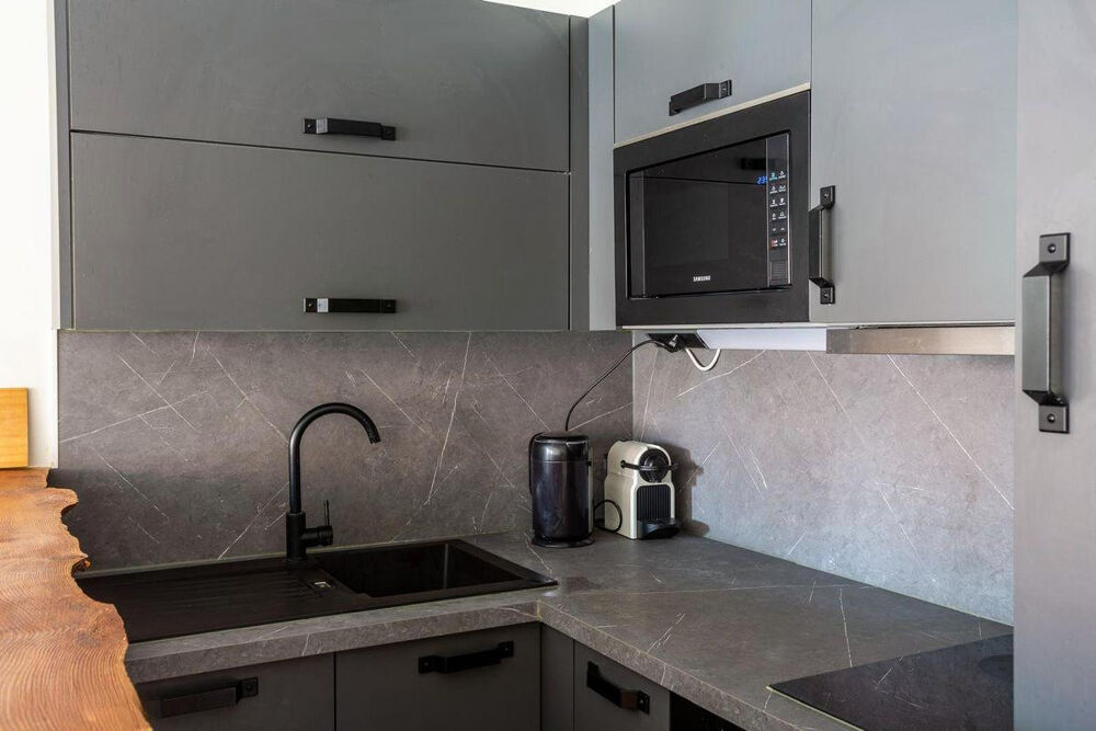 Location Appartement Beau 2P meublé 34m² avec balcon Paris 18