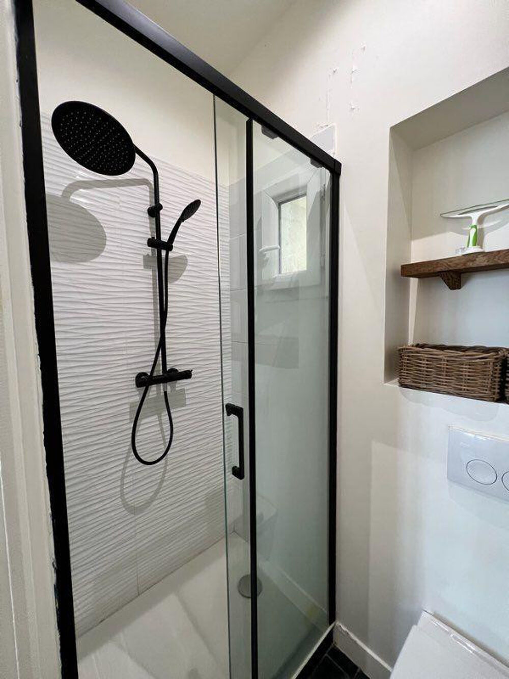 Location Appartement Beau studio meublé 26m² – Paris 15ème, rénové Paris 15