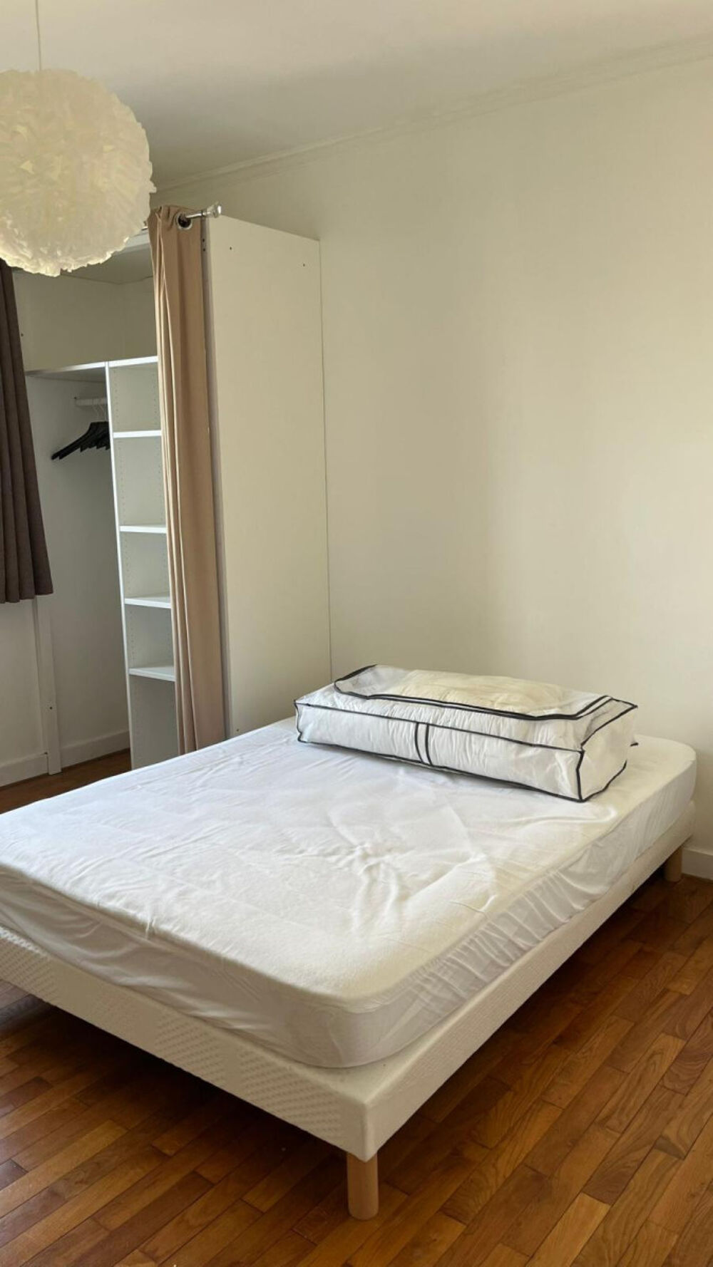 Location Appartement Colocation Fille 87 m2 Vallier Liberation Grenoble