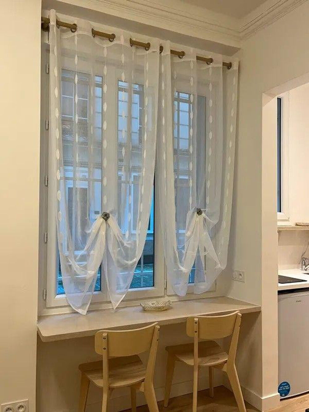 Location Appartement Beau studio 20m² meublé rénové à neuf Paris 9