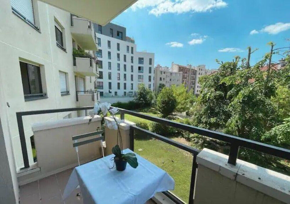 Location Appartement Beau 2P meublé 25m² avec balcon au calme Asnières-sur-seine
