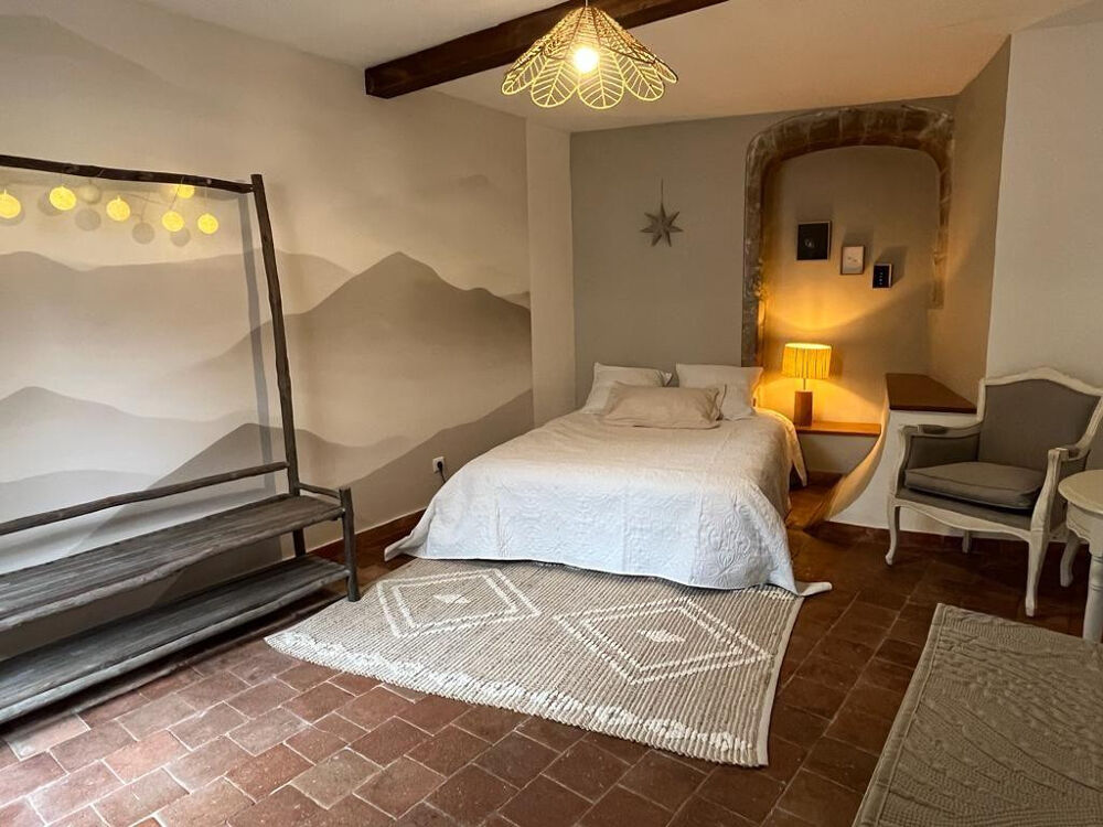 Location Appartement Joli appart T2, à louer ds immeuble de caractère. Largentière