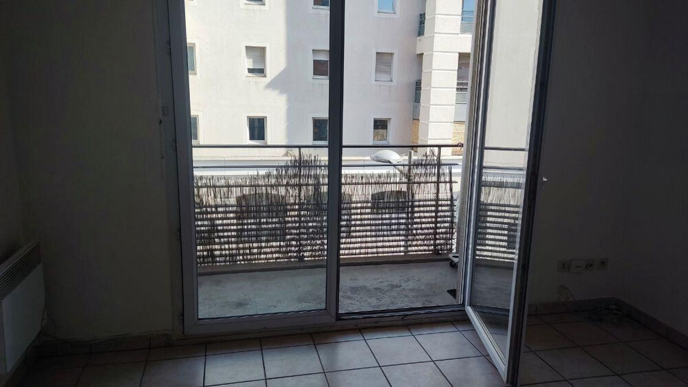 Location Appartement Beau 2P 31m² quartier port Marianne Montpellier