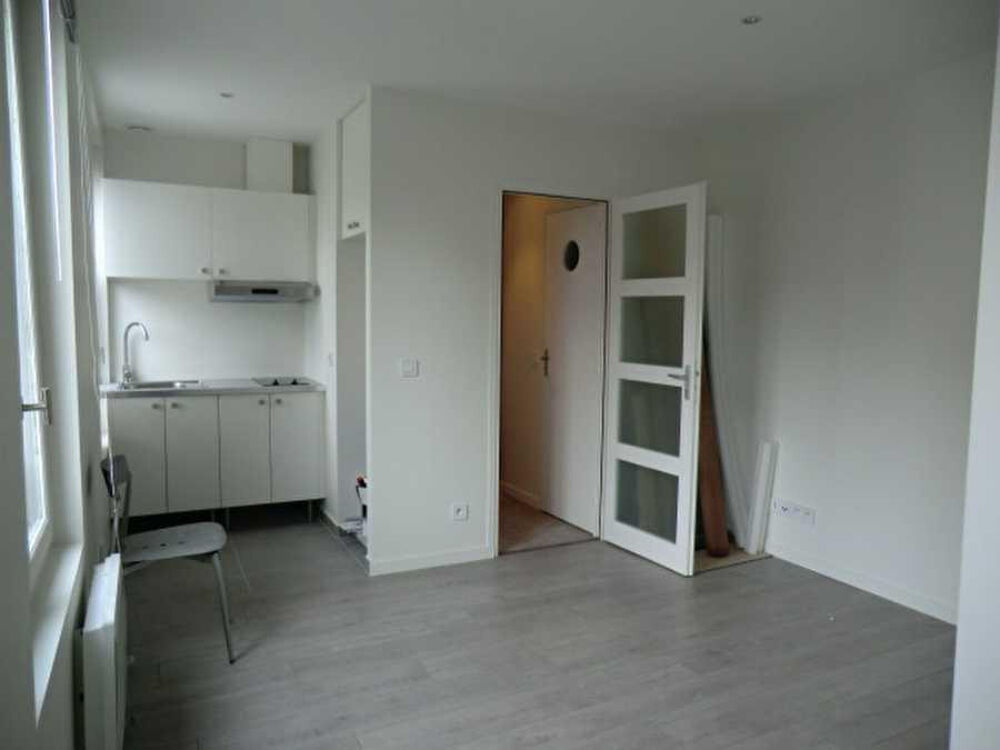 Location T2 Vanves