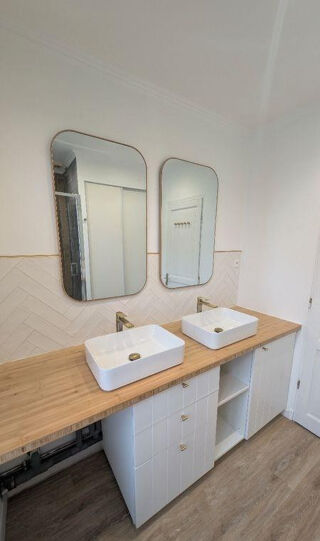  Appartement à louer 2 pièces 45 m²