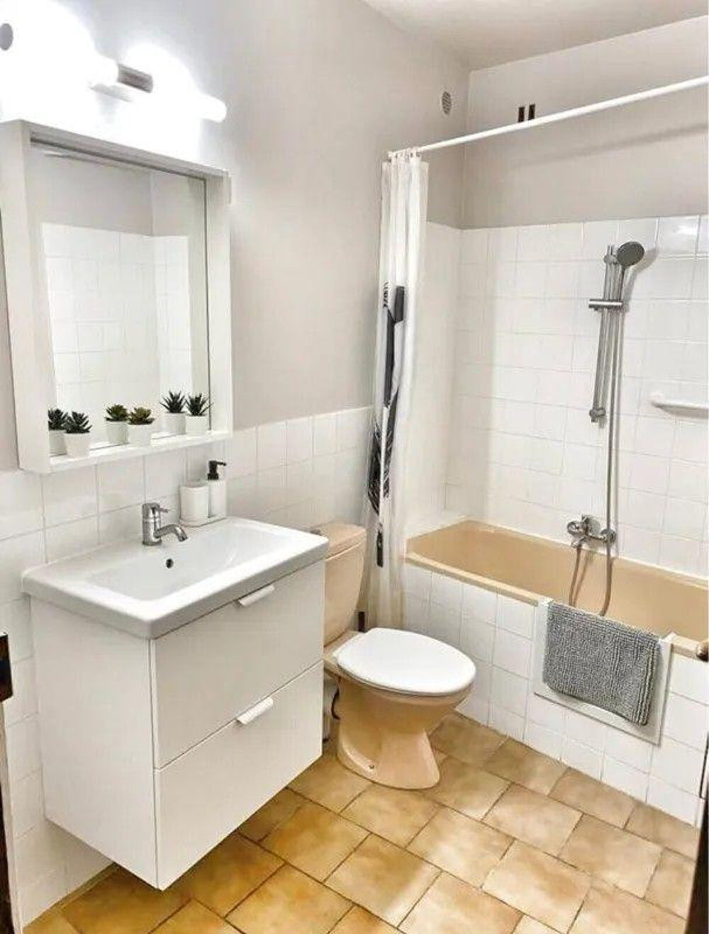 2P meublé 42m² Centre historique d'Aix en Provence