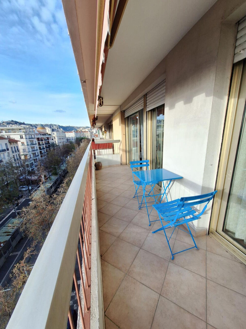 Location Appartement LIBERATION BEAU 2 PIECES MEUBLE AVEC TERRASSE Nice