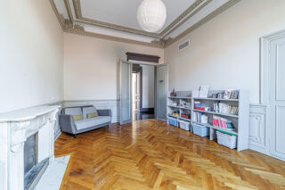  Appartement à vendre 6 pièces 190 m²