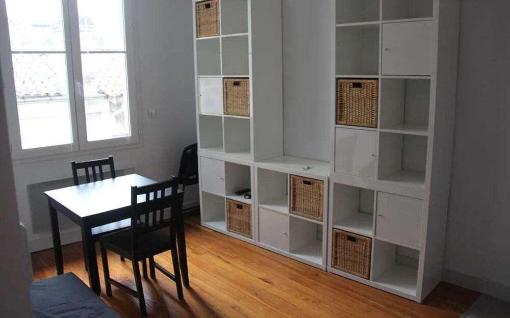 Location Appartement Superbe 2P 28m² à 50 m de la gare Saint Jean Bordeaux
