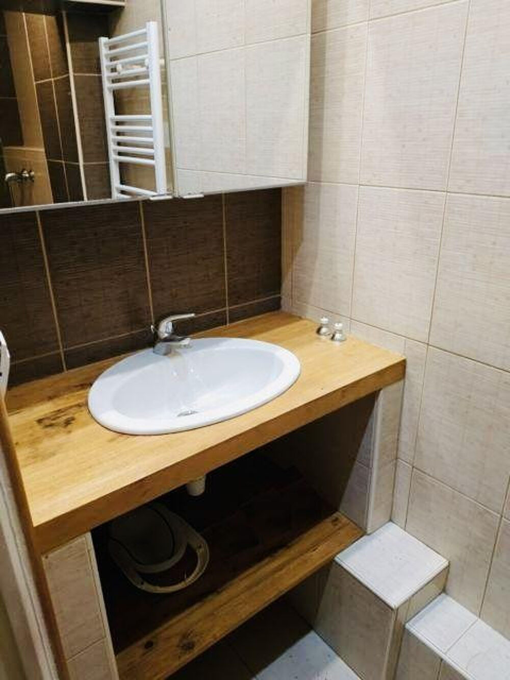 Location Appartement Studio refait à neuf • 27 m2 au calme Montpellier Montpellier