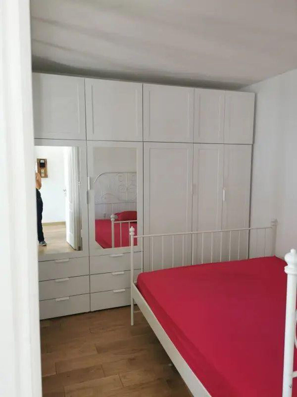 Location Appartement Appartement cosy, refait à neuf Paris 20
