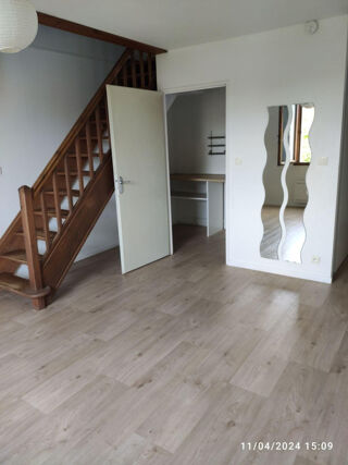  Appartement à louer 2 pièces 35 m²