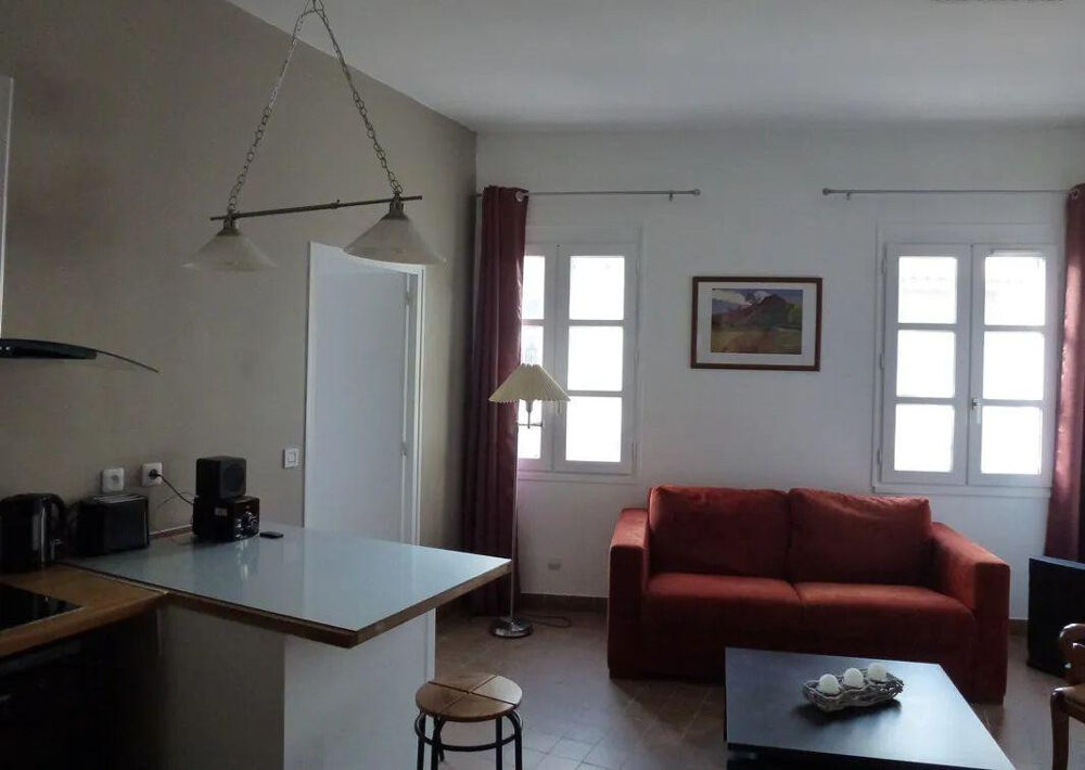 Location Appartement Beau 2P meublé 38m² intra muros Avignon Avignon