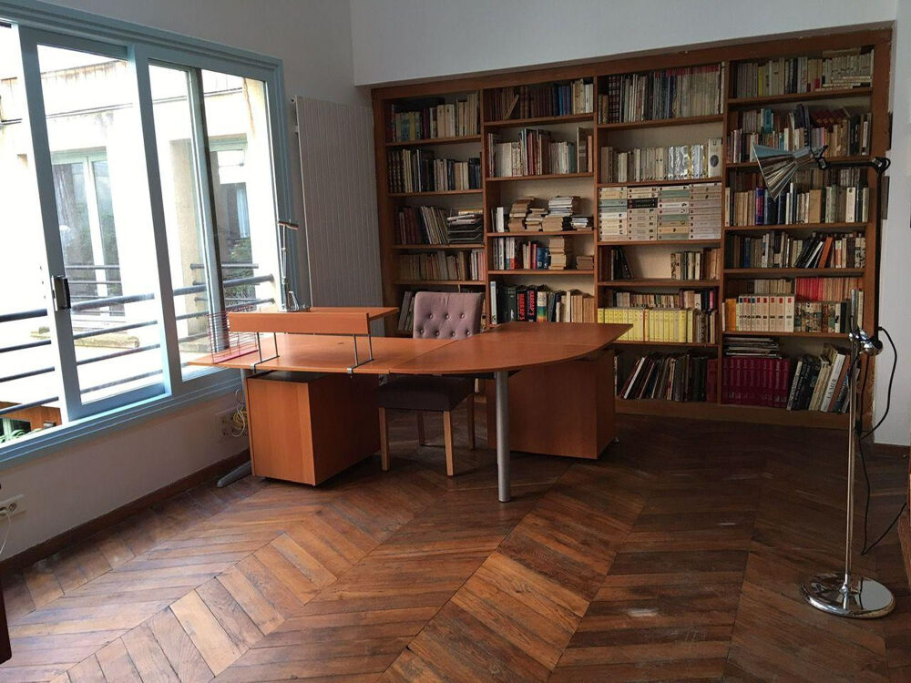 Location Appartement Bibliothèque sous la lune Paris 11