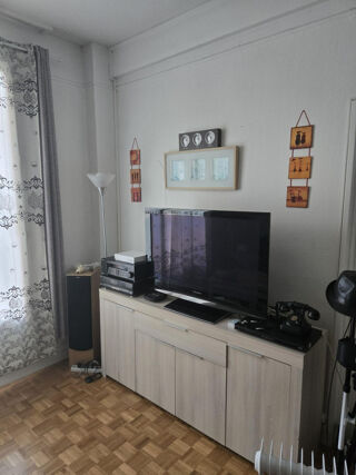  Appartement à louer 1 pièce 60 m²