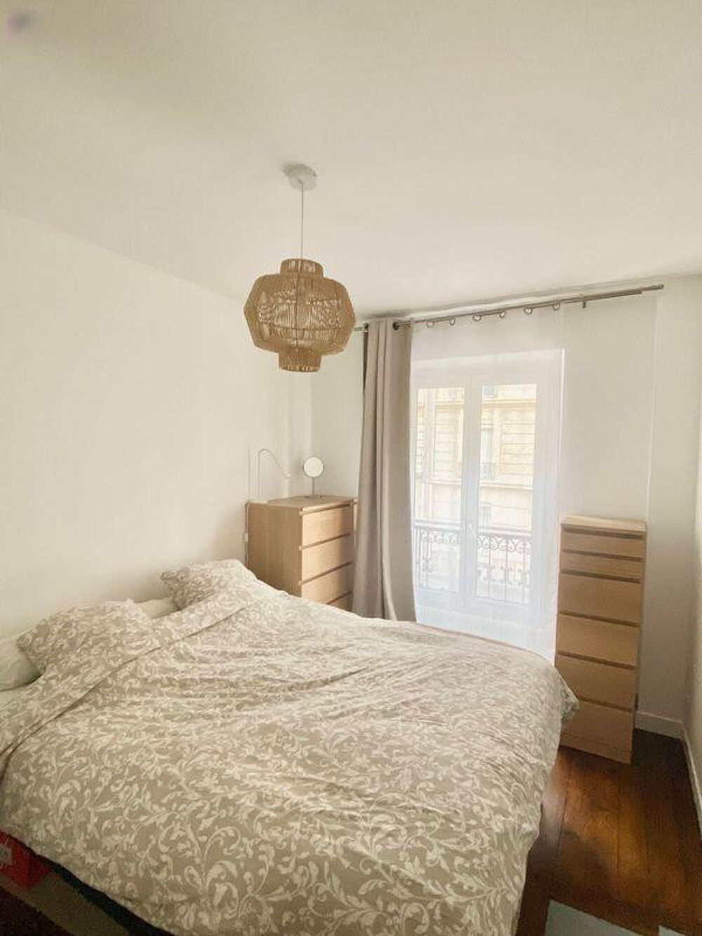 Location Appartement Beau 2P 29m² Abbesses Jules Joffrin Paris 18
