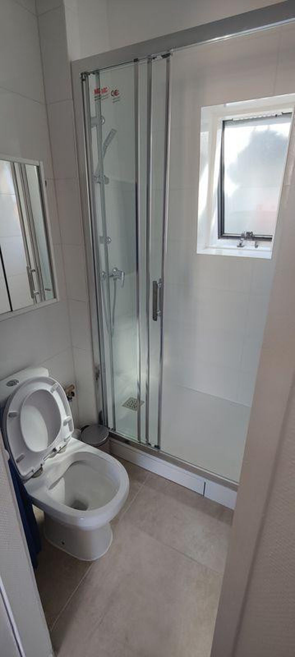 Location Appartement Studio pour étudiant - Batignoles Paris 17