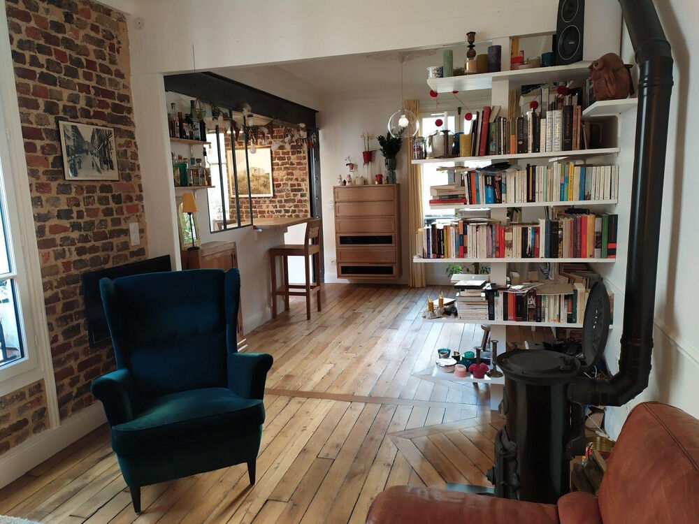 Location Appartement Grand deux-pièces atypique meublé, Paris 18ème Paris 18