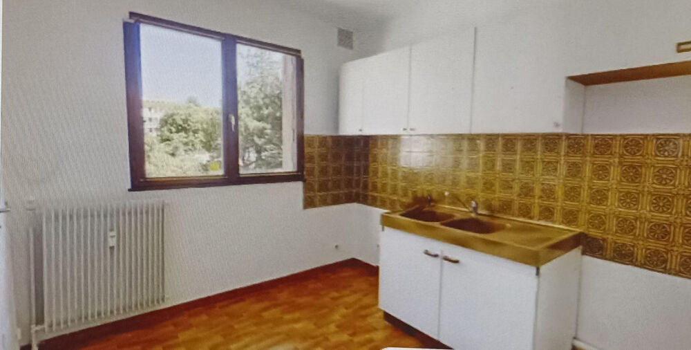 Location Appartement MAGNIFIQUE  T3/4  88M2 AIX SUD     1600€ cc Aix-en-provence