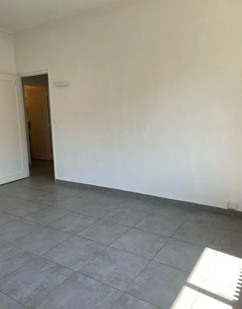 Location Appartement Grand F2 46m² entièrement rénové très lumineux Montpellier