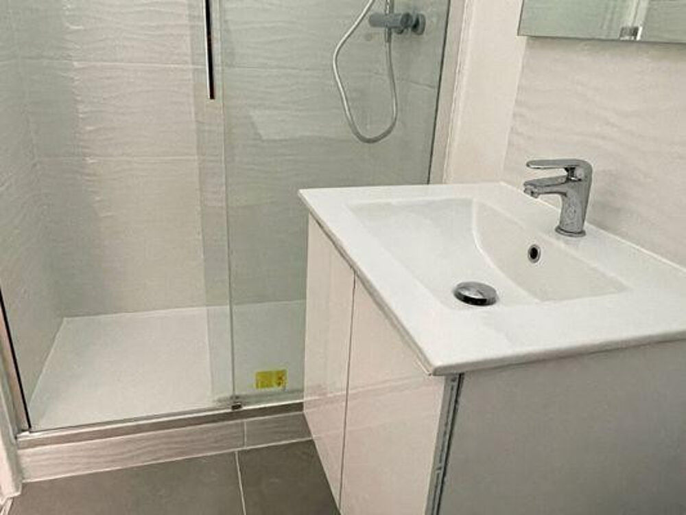 Location Appartement Location 2 pièces Métro Rue Saint Maur Paris 11