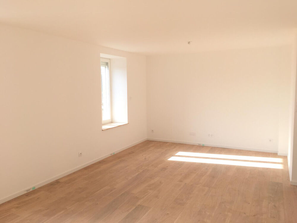 Location Appartement T3 lumineux 80m² sans vis à vis Centre-ville Landi Landivisiau
