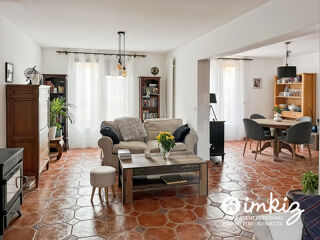  Maison  vendre 8 pices 228 m