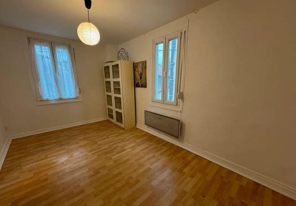 Location Appartement Beau T2 Meublé 50m2 dans maison à Grenoble Grenoble